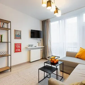 Comfy Place In The Heart Of Warsaw. Biz&travel. Apartament